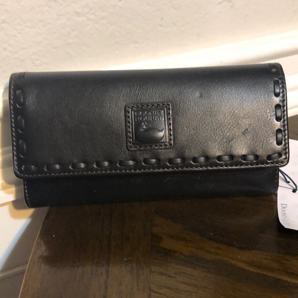 Dooney and Bourke Florentine Checkbook Organizer